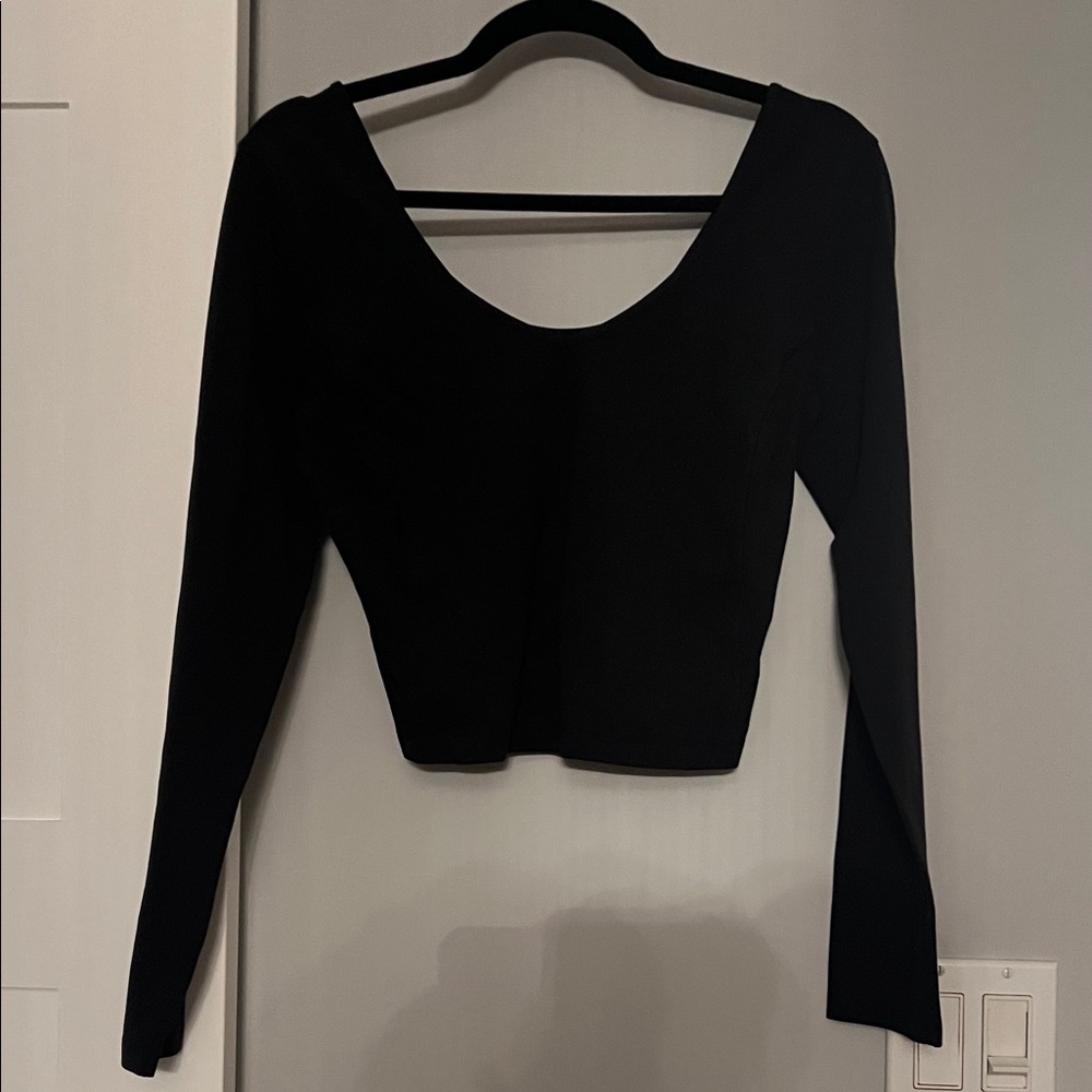 LULULEMON Black Long Sleeve Top